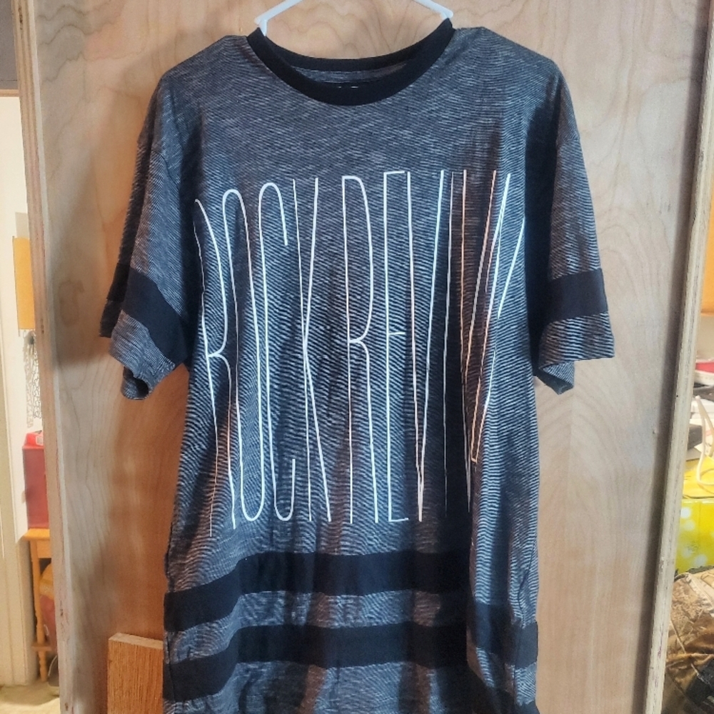 Rock Revival Black and Gray T-Shirt